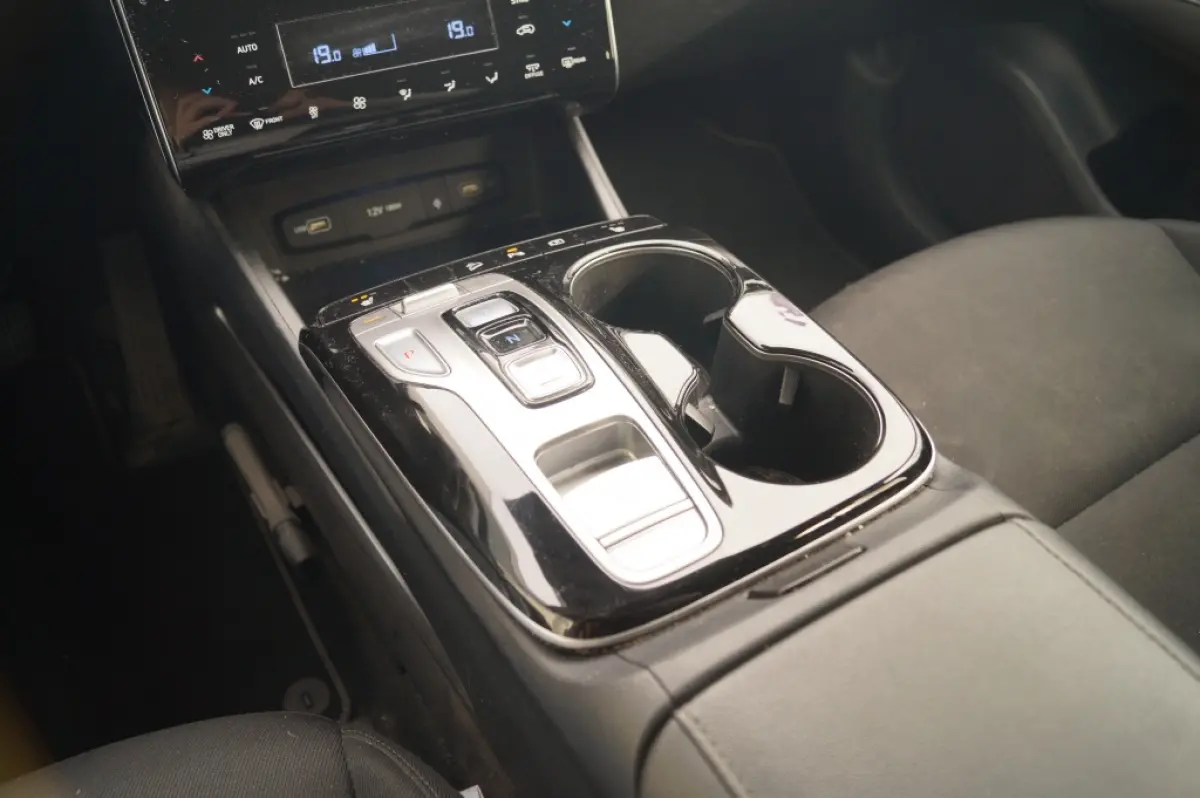 1.6 T-GDI PHEV Comfort -NAVI-ECC-CAM-TREKHAAK-