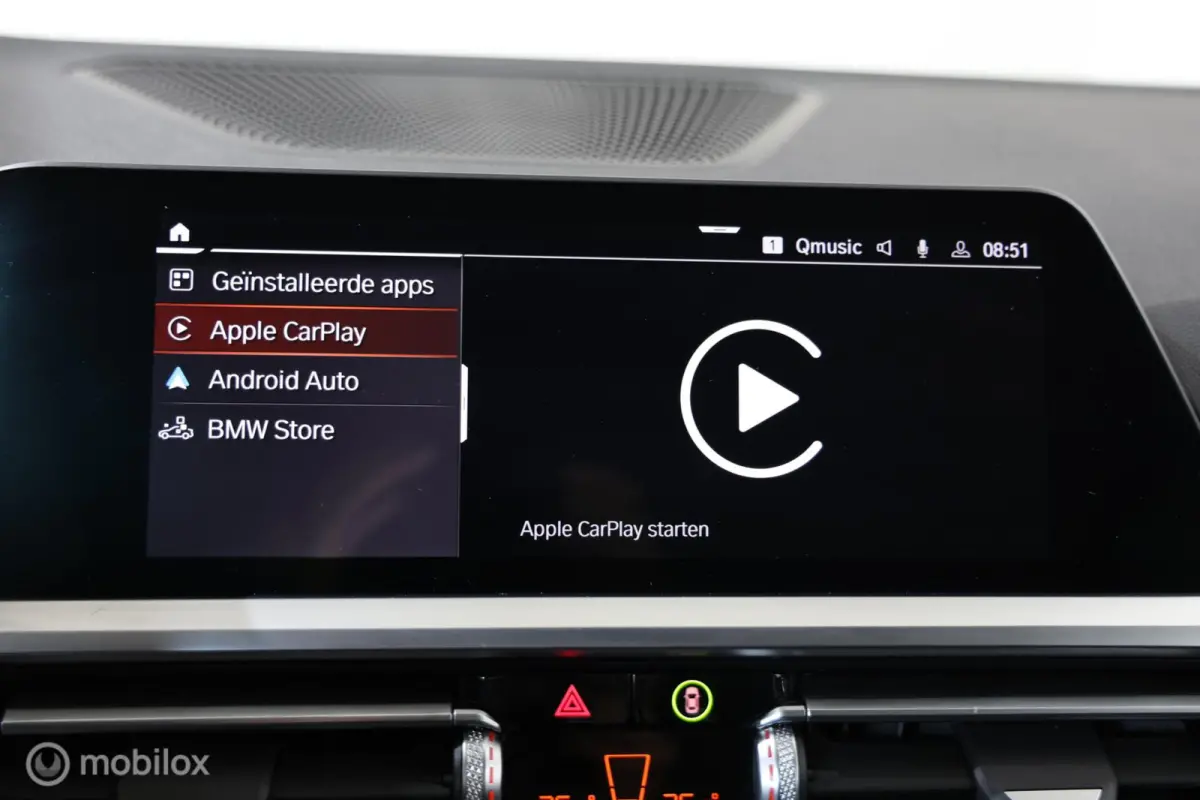 318i - Carplay - Stoelverwarming - Navi