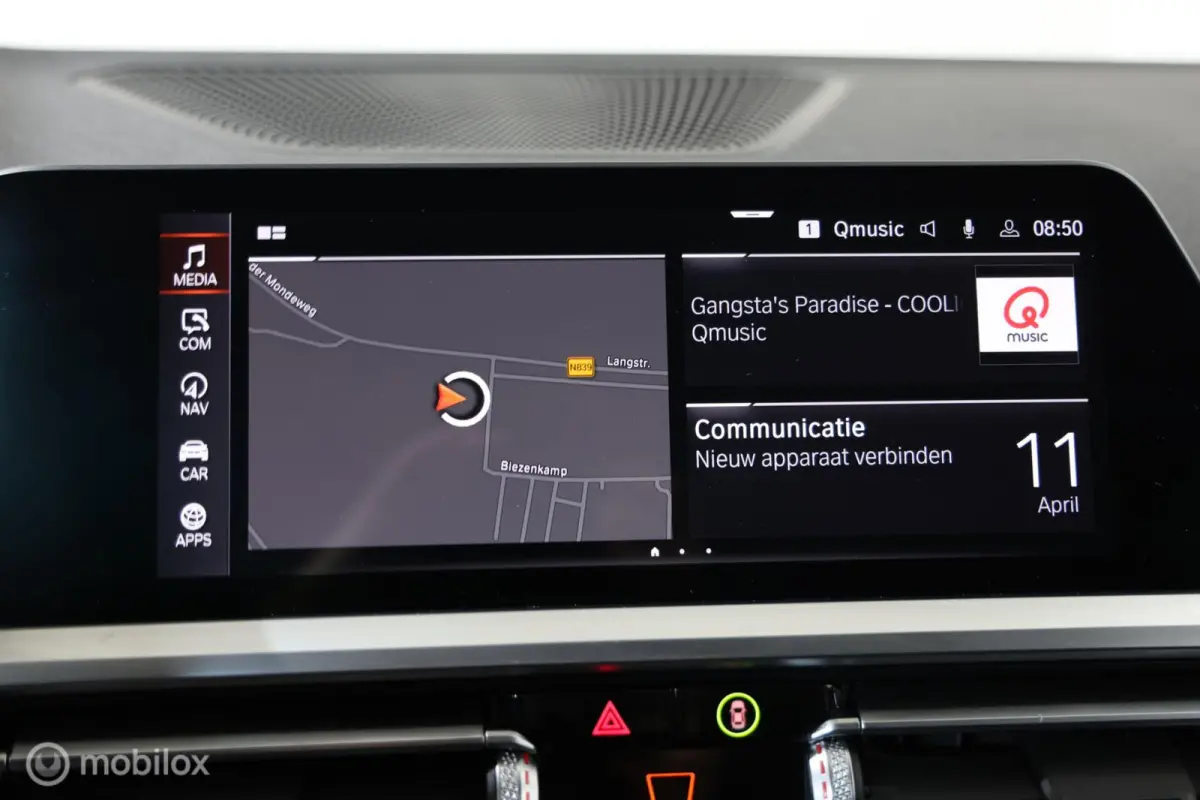 318i - Carplay - Stoelverwarming - Navi
