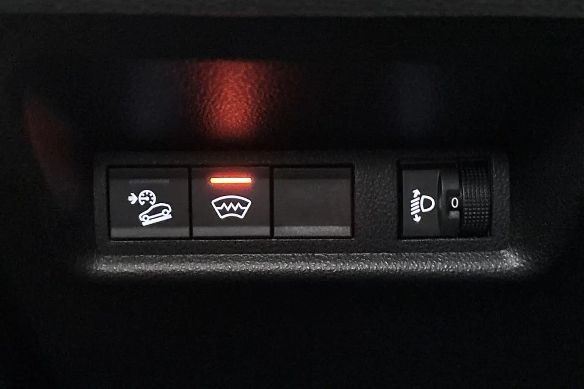 1.2 e-Hybrid Summit / Navi / Carplay / Winterpakket /  2+6 Jaar Garantie