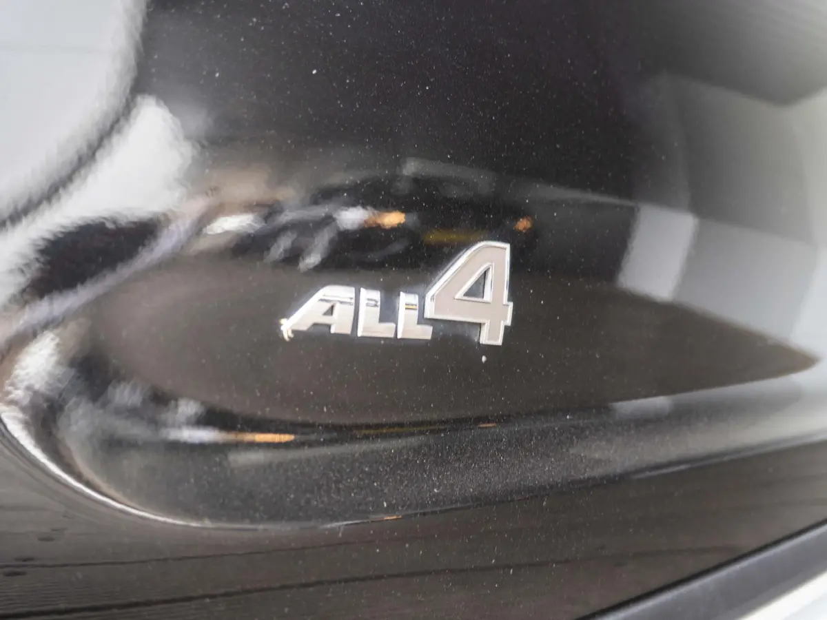 Cooper SE ALL4 Chili SoH 82% | + Achteruitrijcamera + elektrische achterklep + Stoelverwarming