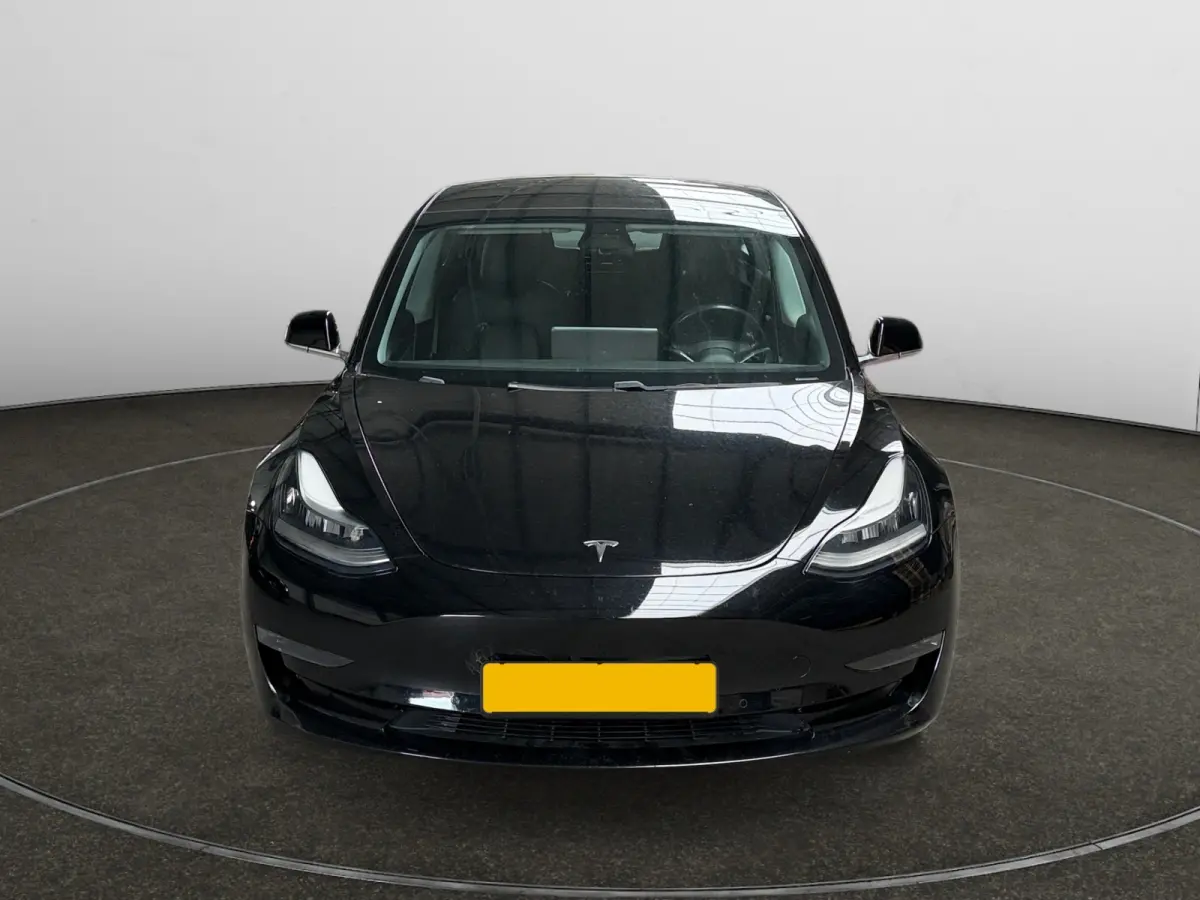 Long Range AWD 75 kWh SOH 85%, Autopilot, Panoramadak, Stoelverwarming