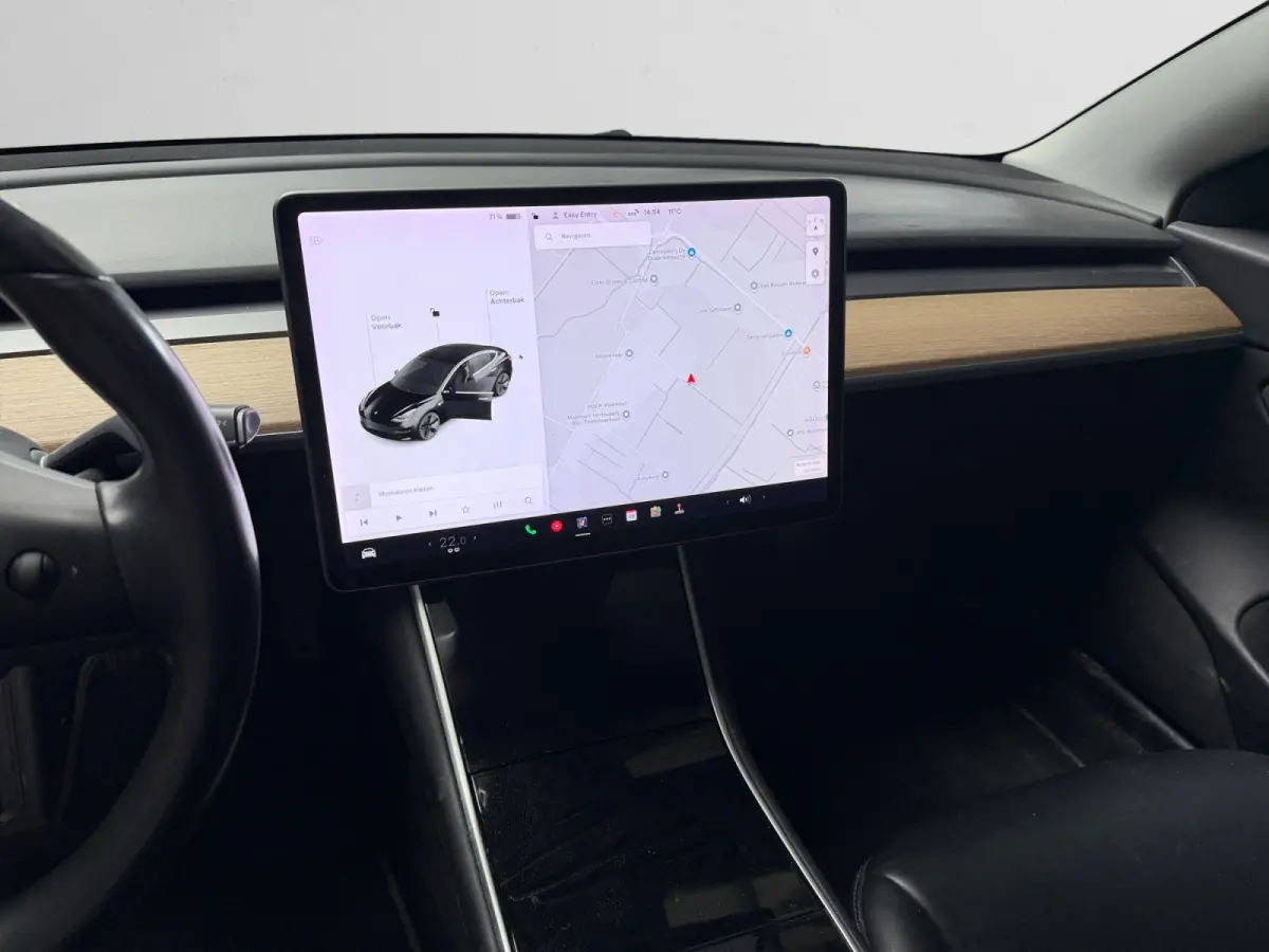 Long Range AWD 75 kWh SOH 85%, Autopilot, Panoramadak, Stoelverwarming