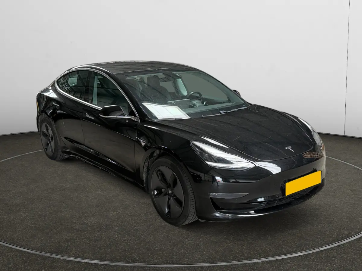 Long Range AWD 75 kWh SOH 85%, Autopilot, Panoramadak, Stoelverwarming