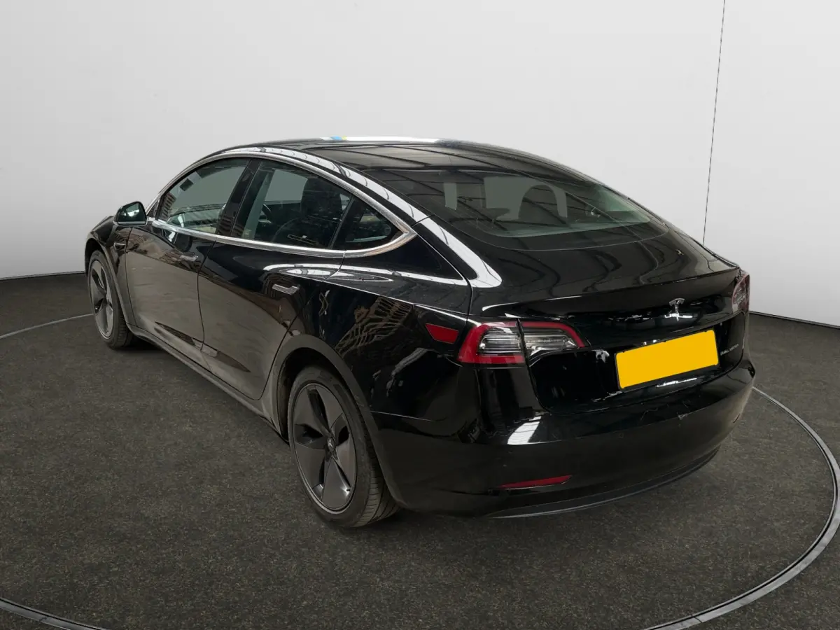 Long Range AWD 75 kWh SOH 85%, Autopilot, Panoramadak, Stoelverwarming