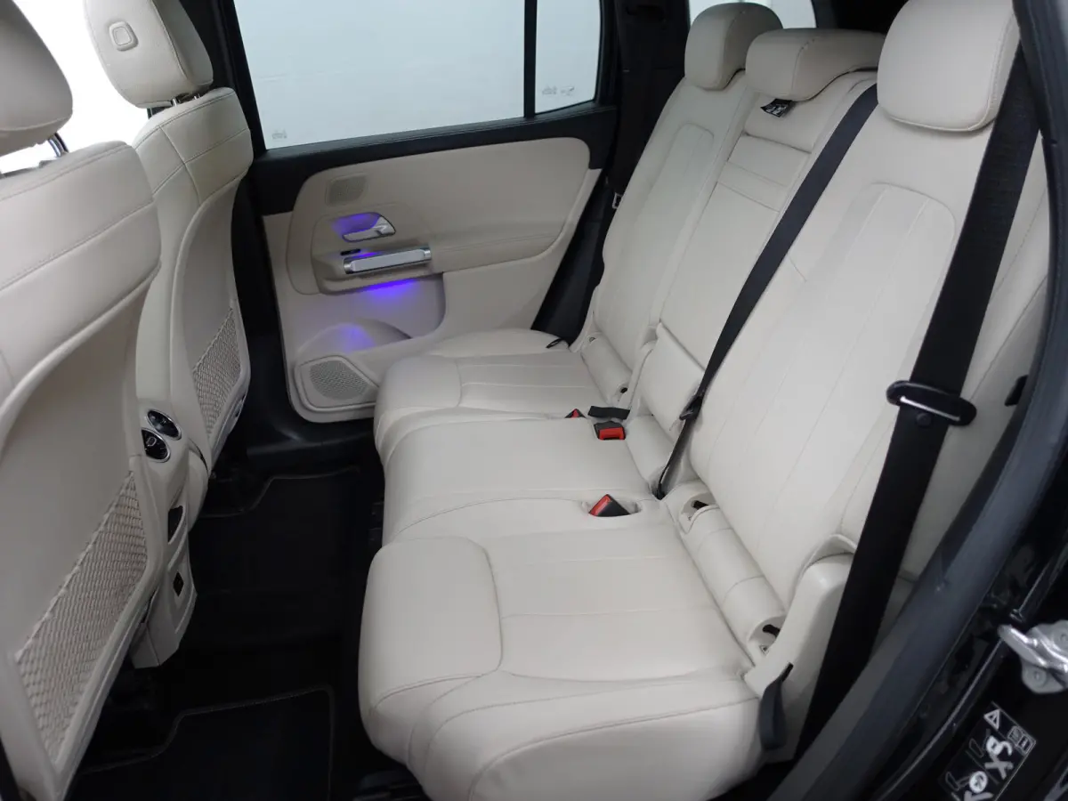 200 AMG Prestige Premium Aut- Panoramadak, Full Memory, Burmester, Sfeerverlichting, Elek Trekhaak