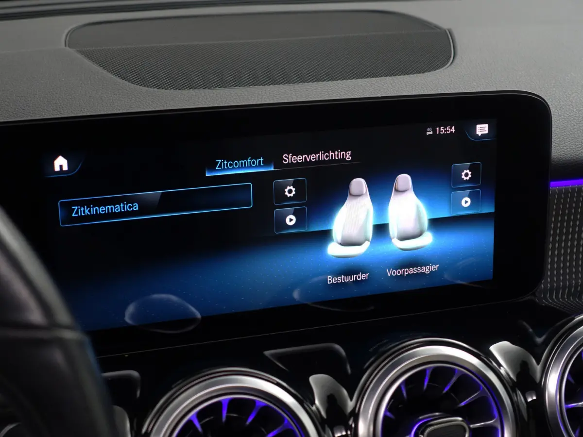200 AMG Prestige Premium Aut- Panoramadak, Full Memory, Burmester, Sfeerverlichting, Elek Trekhaak