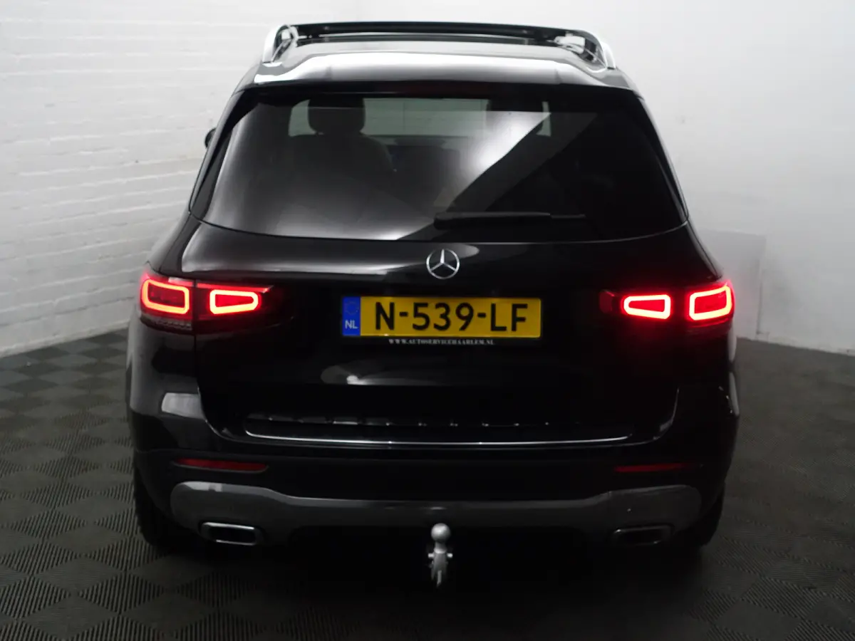 200 AMG Prestige Premium Aut- Panoramadak, Full Memory, Burmester, Sfeerverlichting, Elek Trekhaak