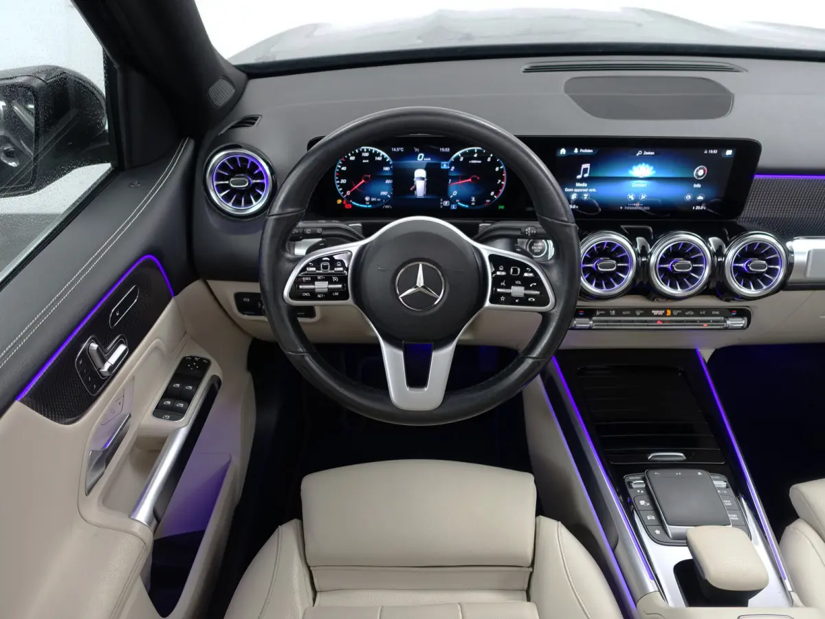 200 AMG Prestige Premium Aut- Panoramadak, Full Memory, Burmester, Sfeerverlichting, Elek Trekhaak