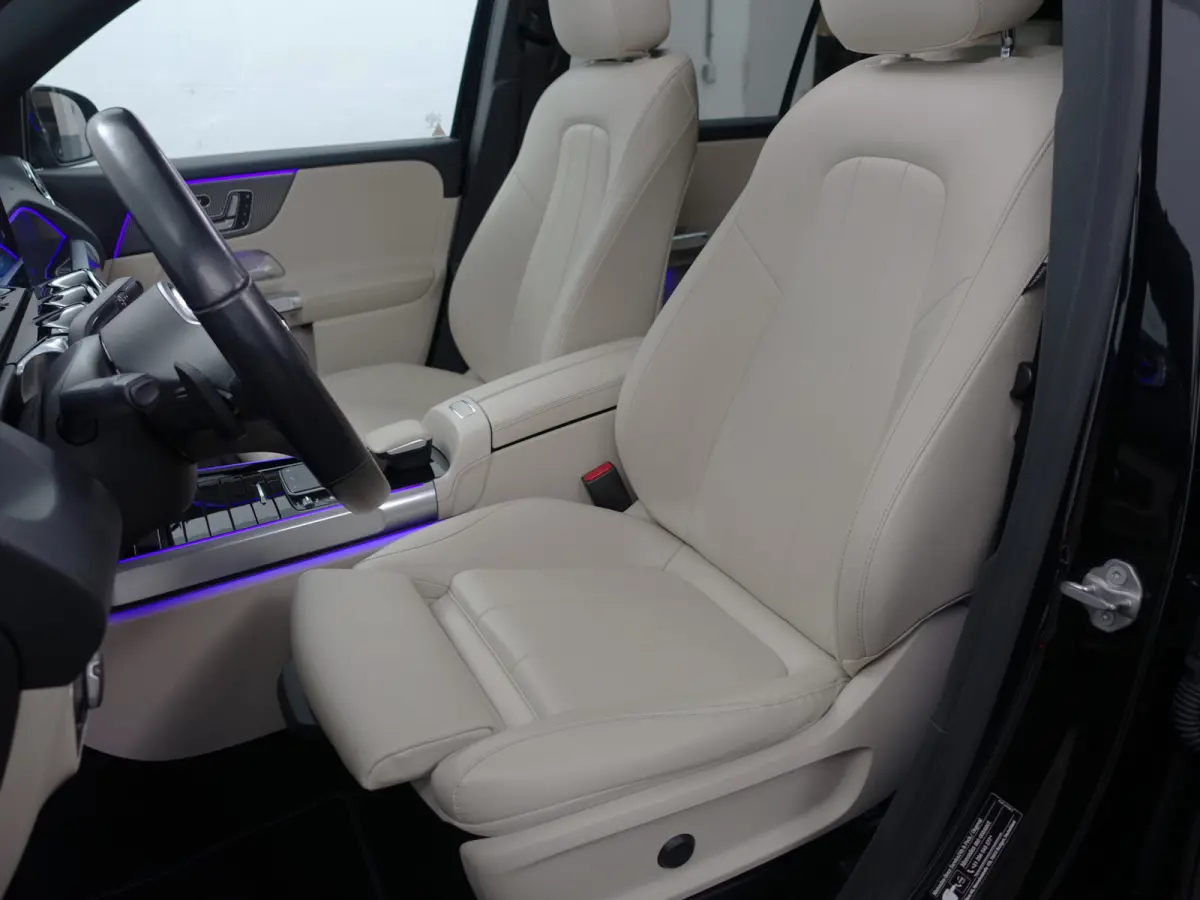 200 AMG Prestige Premium Aut- Panoramadak, Full Memory, Burmester, Sfeerverlichting, Elek Trekhaak