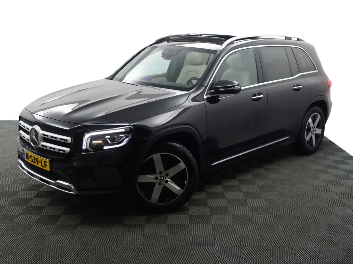 200 AMG Prestige Premium Aut- Panoramadak, Full Memory, Burmester, Sfeerverlichting, Elek Trekhaak