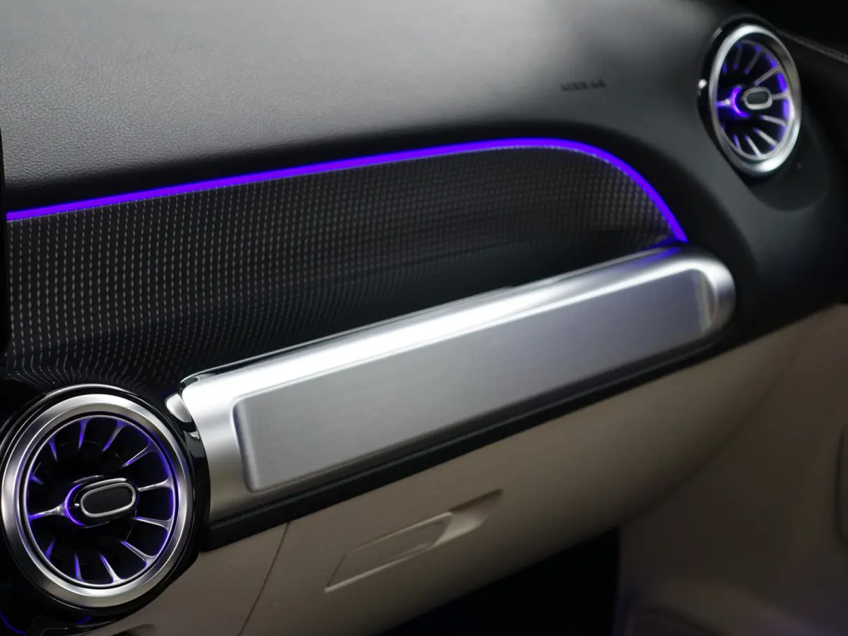 200 AMG Prestige Premium Aut- Panoramadak, Full Memory, Burmester, Sfeerverlichting, Elek Trekhaak