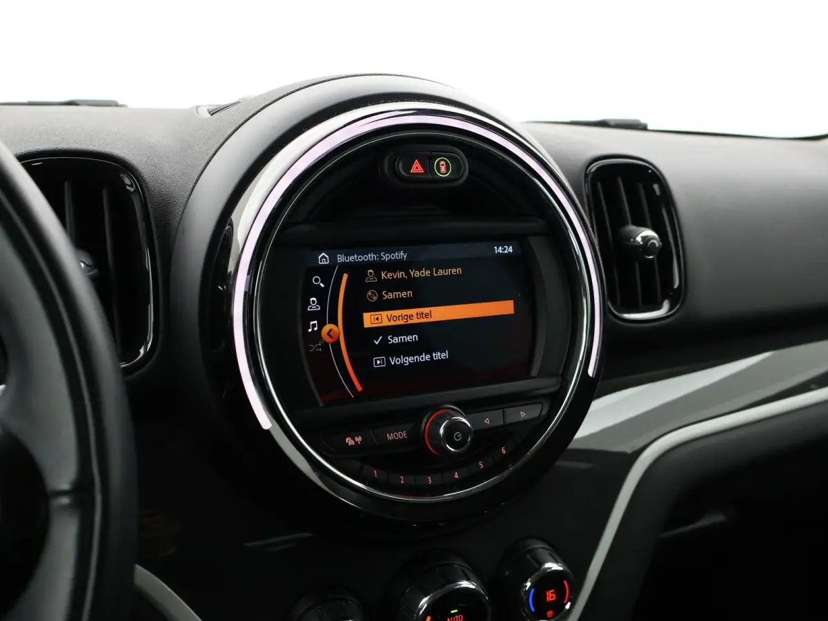 1.5 Cooper ALL4 224 PK PLUG-IN HYBRID *MOONWALK GREY*  + UNION JACK | STOELVERW.