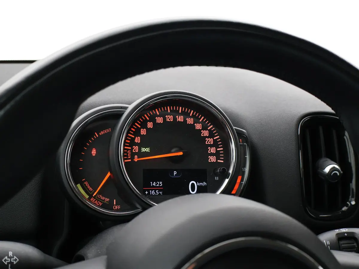 1.5 Cooper ALL4 224 PK PLUG-IN HYBRID *MOONWALK GREY*  + UNION JACK | STOELVERW.
