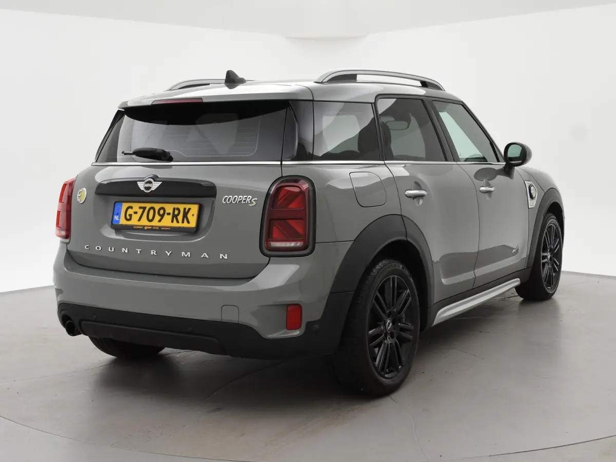 1.5 Cooper ALL4 224 PK PLUG-IN HYBRID *MOONWALK GREY*  + UNION JACK | STOELVERW.