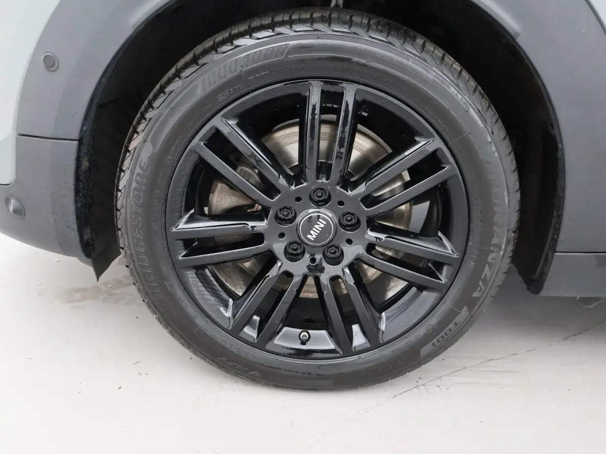 1.5 Cooper ALL4 224 PK PLUG-IN HYBRID *MOONWALK GREY*  + UNION JACK | STOELVERW.