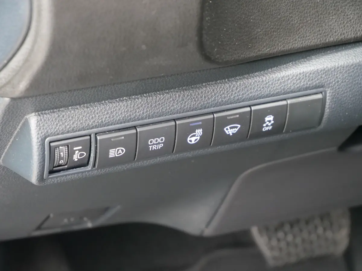 Hybrid 140 Pk Business Automaat Apple Carplay / DAB / Camera / Stoel- en stuurverwarming