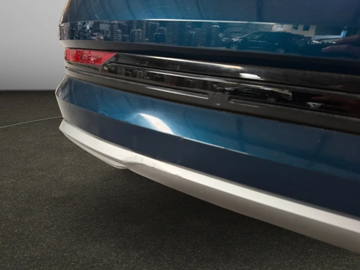 55 quattro Business edition Plus 95 kWh SOH 95%, Panoramadak, Moving Intelligence, Carplay, Android Auto