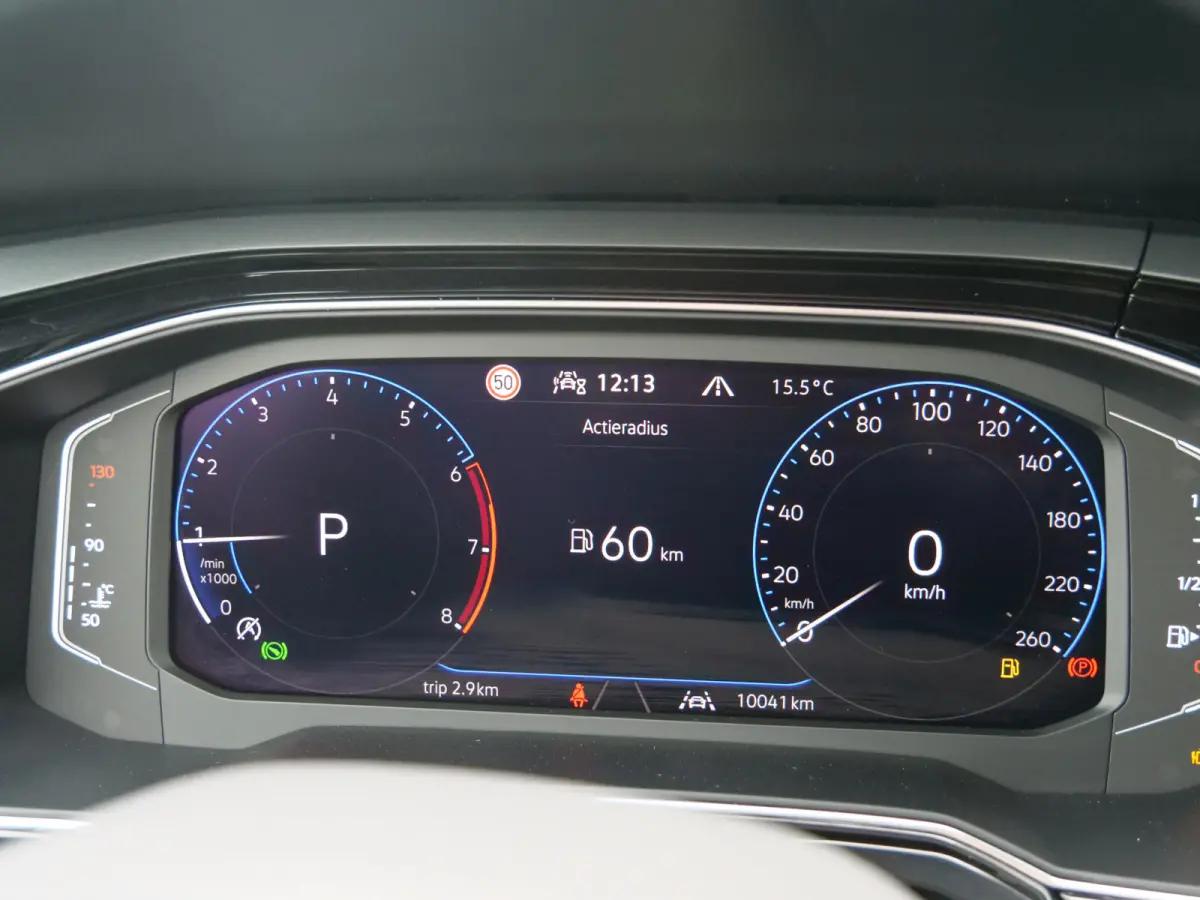 1.0 TSI R-Line Edition 116 Pk Automaat DAB / Apple Carplay / Camera / Stoelverwarming