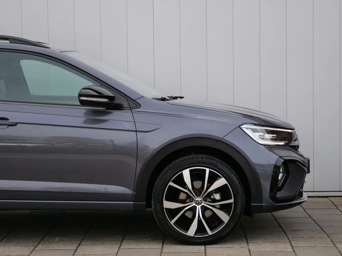 1.0 TSI R-Line Edition 116 Pk Automaat DAB / Apple Carplay / Camera / Stoelverwarming