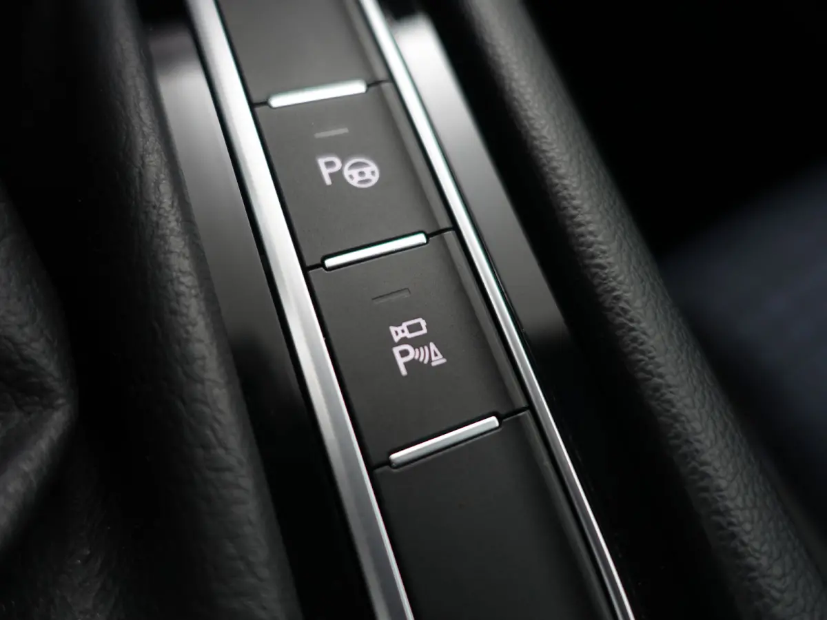 1.4 TSI PHEV GTE Business Ergo Comfort, 360 Camera, Carplay, Android Auto, Park Pilot, Park Assist
