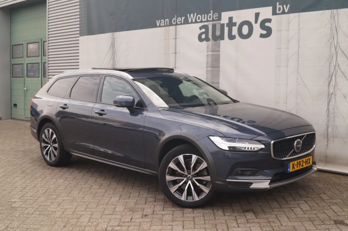2.0 B5 250pk AWD Pro -PANO-LEER-CAM-ECC-NAVI-
