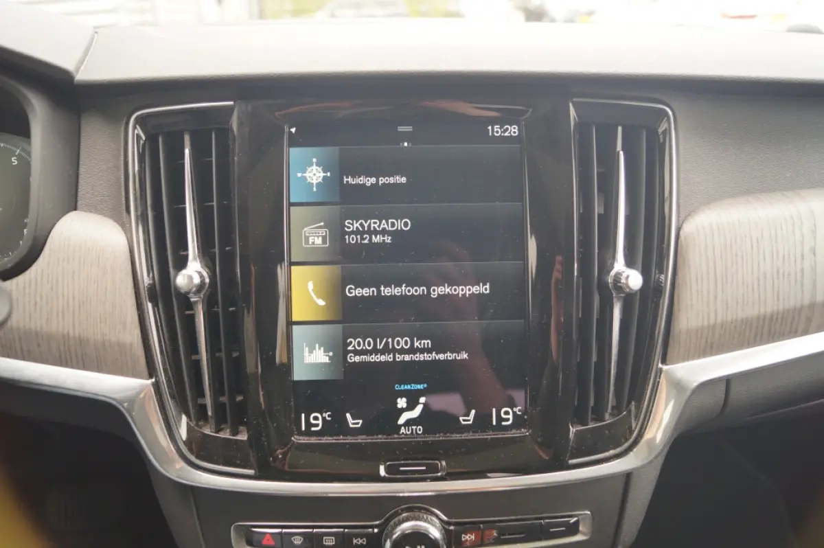 2.0 B5 250pk AWD Pro -PANO-LEER-CAM-ECC-NAVI-