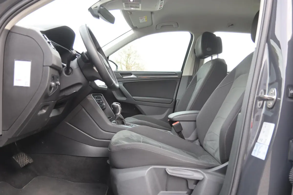 1.4 TSI eHybrid | HUD | 3-Zone | Stuurverwarming | CarPlay | Virtual | Blindspot | ACC