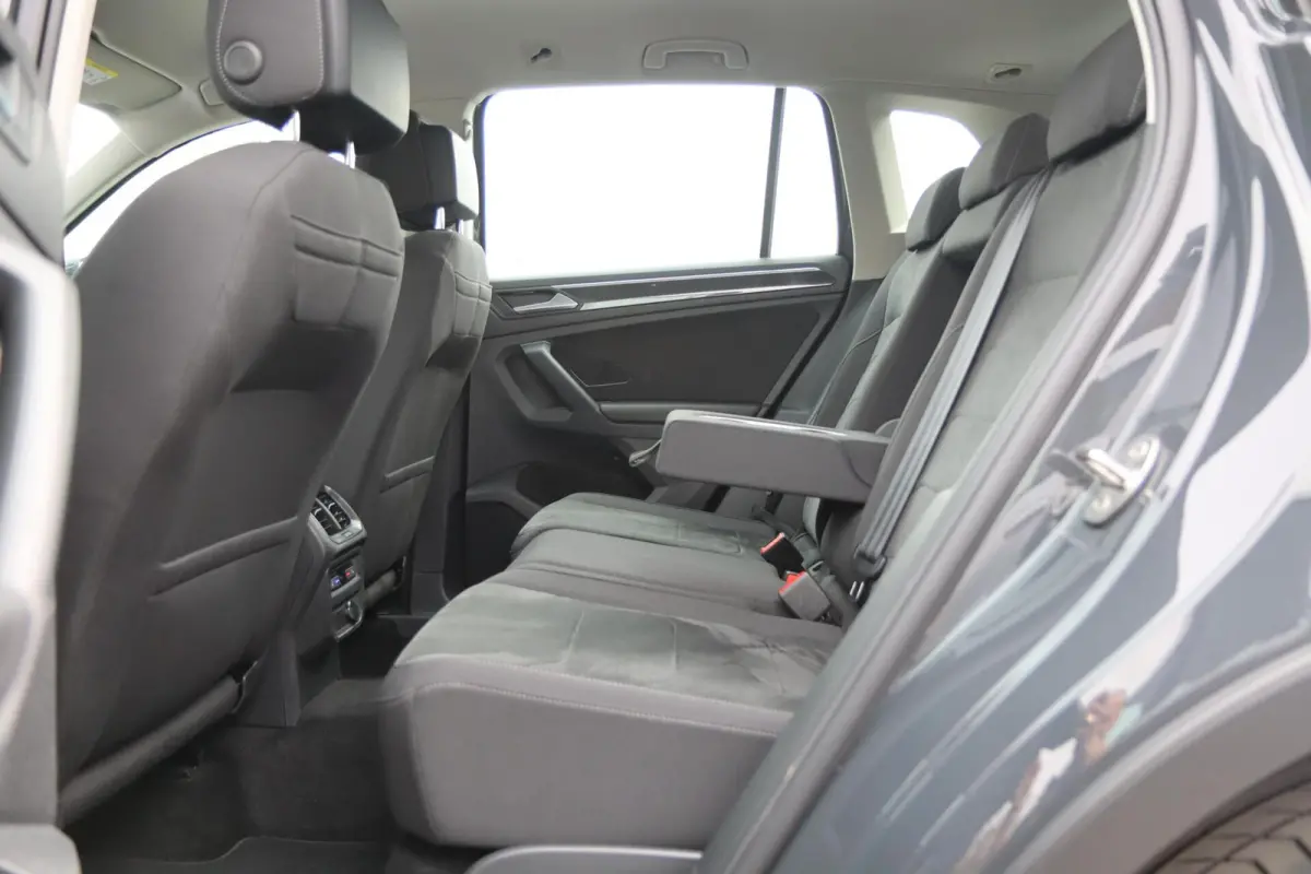 1.4 TSI eHybrid | HUD | 3-Zone | Stuurverwarming | CarPlay | Virtual | Blindspot | ACC