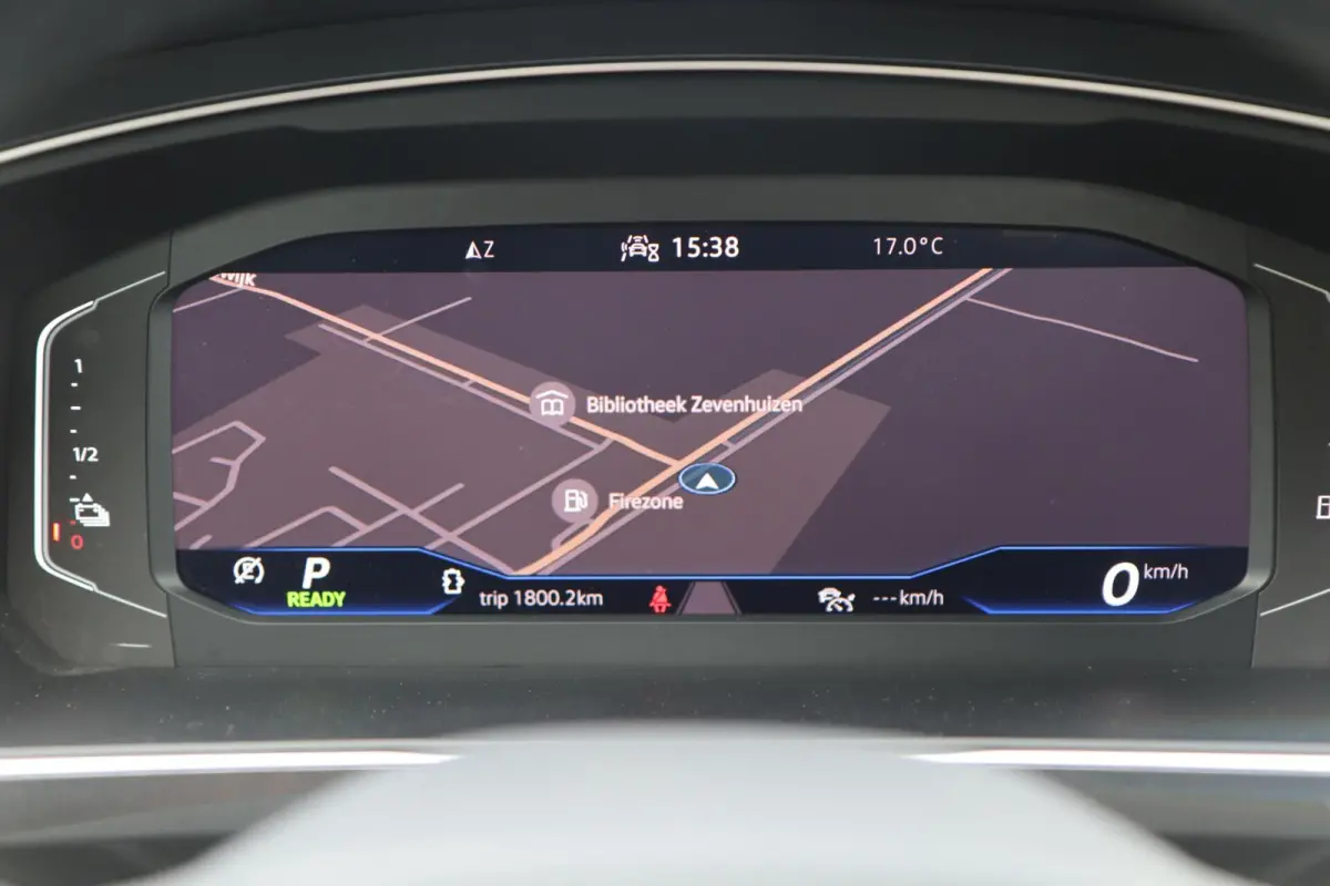 1.4 TSI eHybrid | HUD | 3-Zone | Stuurverwarming | CarPlay | Virtual | Blindspot | ACC