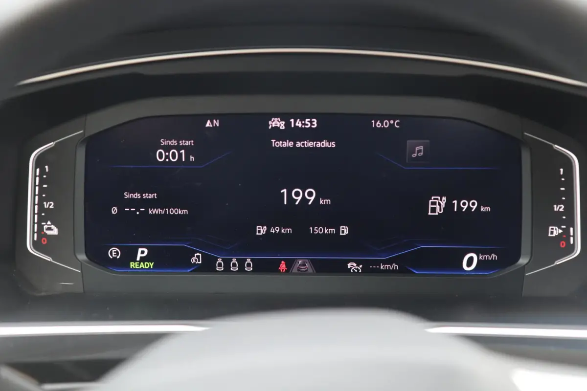 1.4 TSI eHybrid | HUD | 3-Zone | Stuurverwarming | CarPlay | Virtual | Blindspot | ACC