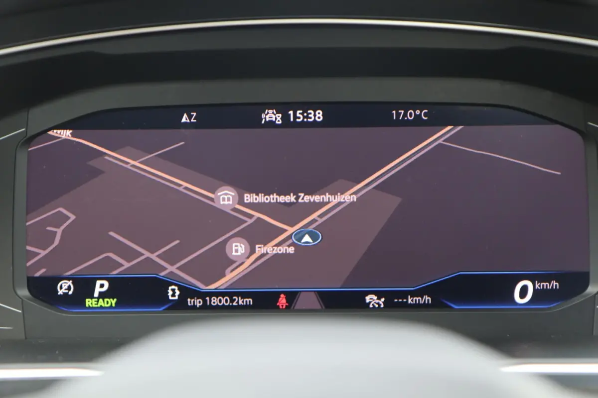 1.4 TSI eHybrid | HUD | 3-Zone | Stuurverwarming | CarPlay | Virtual | Blindspot | ACC