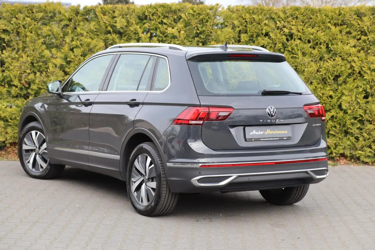 1.4 TSI eHybrid | HUD | 3-Zone | Stuurverwarming | CarPlay | Virtual | Blindspot | ACC