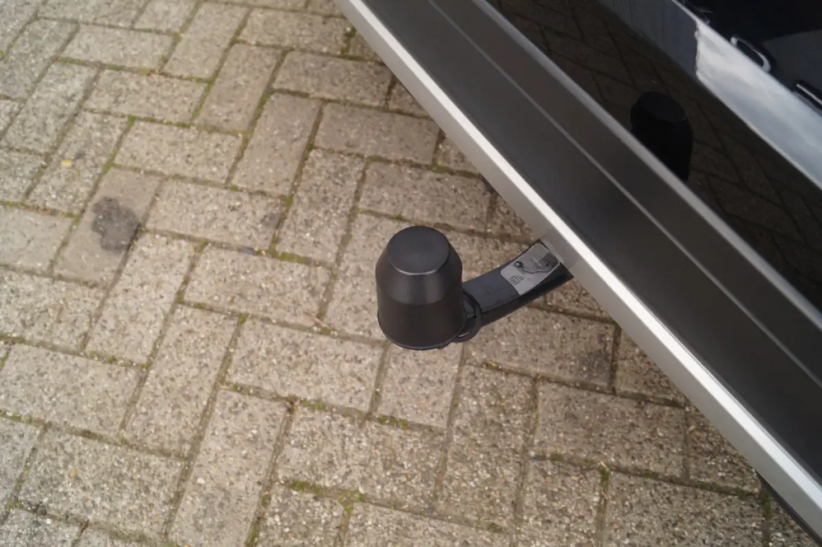 1.0 TSI Life -LEER-NAVI-PDC-CAM-