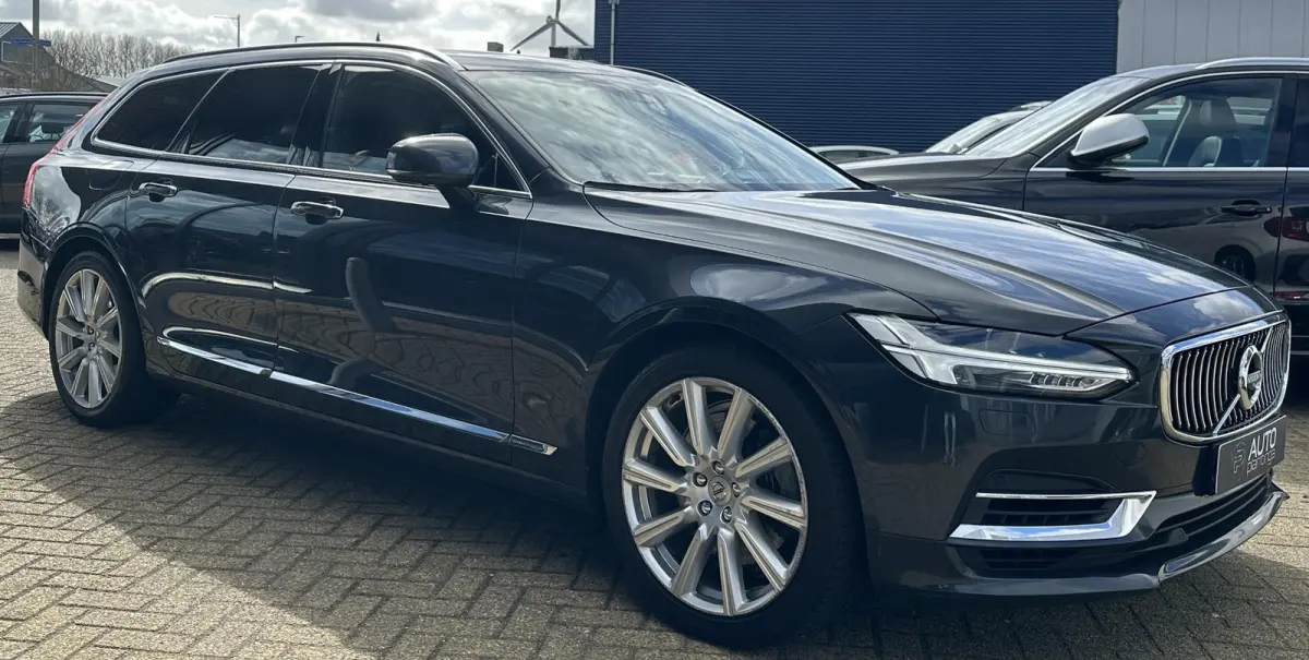2.0 T8 AWD Inscription | DEALERONDERHOUDEN | 1e Eigenaar | 20" | B&W Audio | PANO | Trekhaak | Massage | Stoelverkoeling |