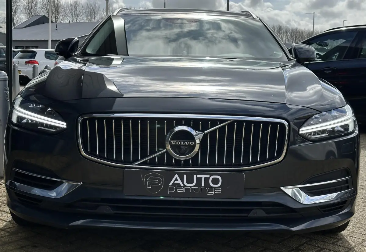 2.0 T8 AWD Inscription | DEALERONDERHOUDEN | 1e Eigenaar | 20" | B&W Audio | PANO | Trekhaak | Massage | Stoelverkoeling |