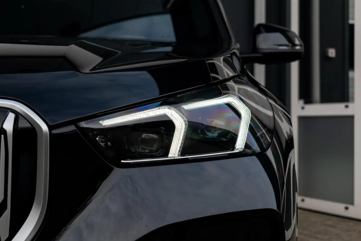 xDrive23i|PANO|HEAD-UP|HARMAN|STOELMASSAGE|ELEK.TREKHAAK