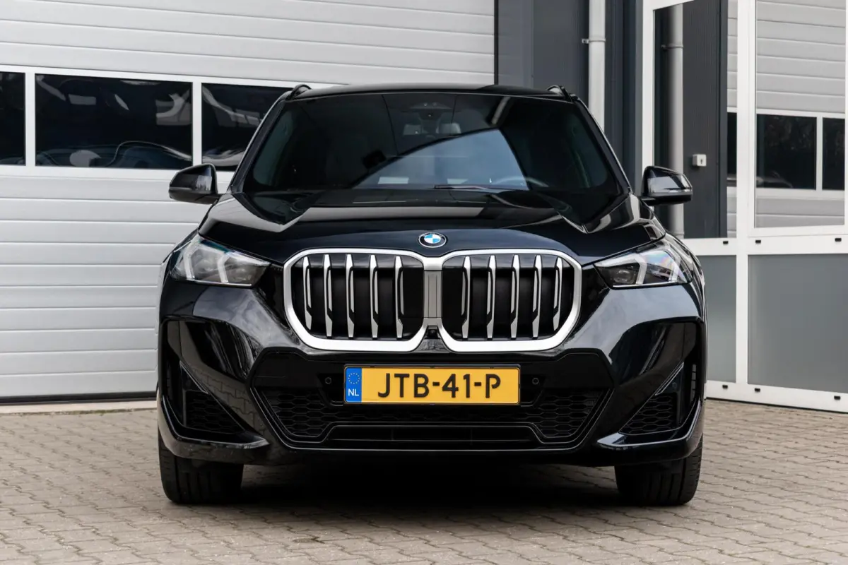 xDrive23i|PANO|HEAD-UP|HARMAN|STOELMASSAGE|ELEK.TREKHAAK