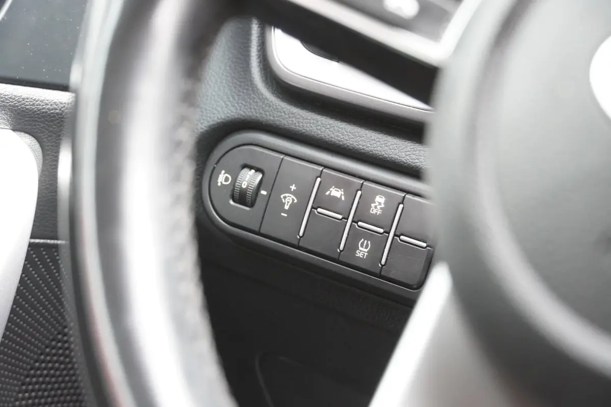 1.0 T-GDi NAP DAB/Navi/Clima/Cruise/PDC