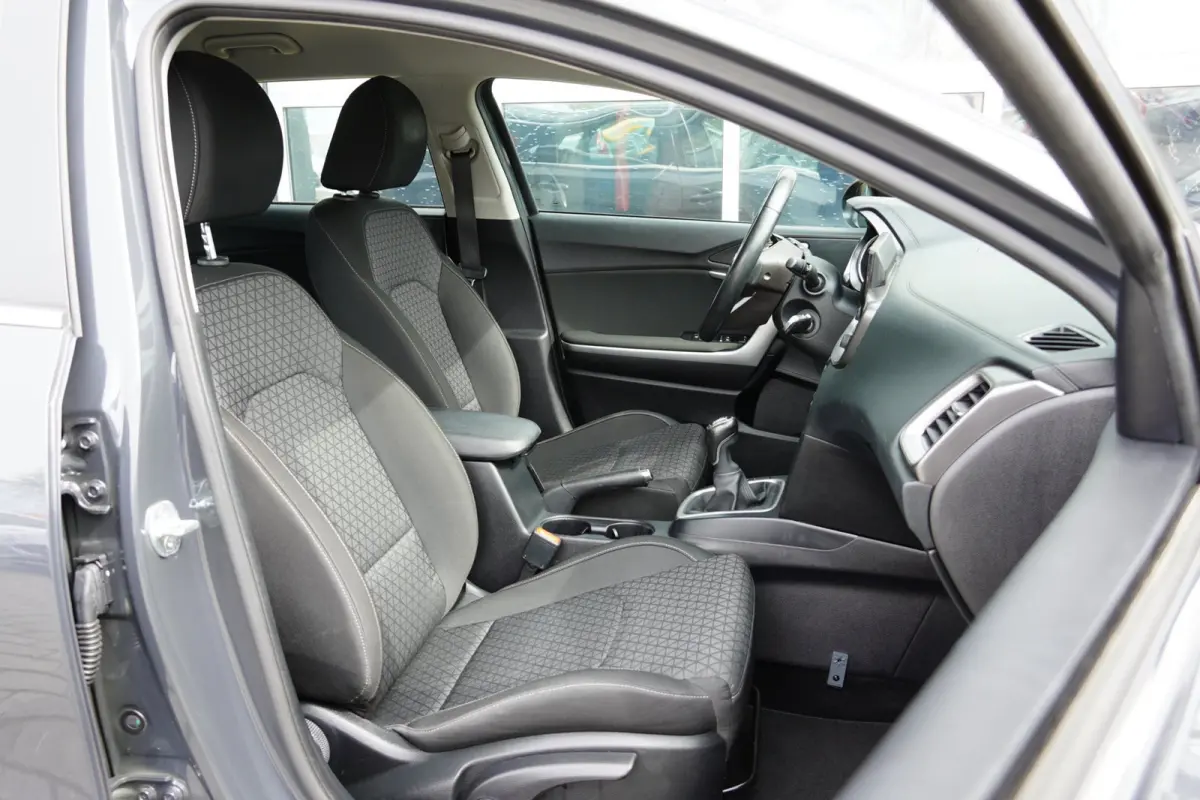 1.0 T-GDi NAP DAB/Navi/Clima/Cruise/PDC