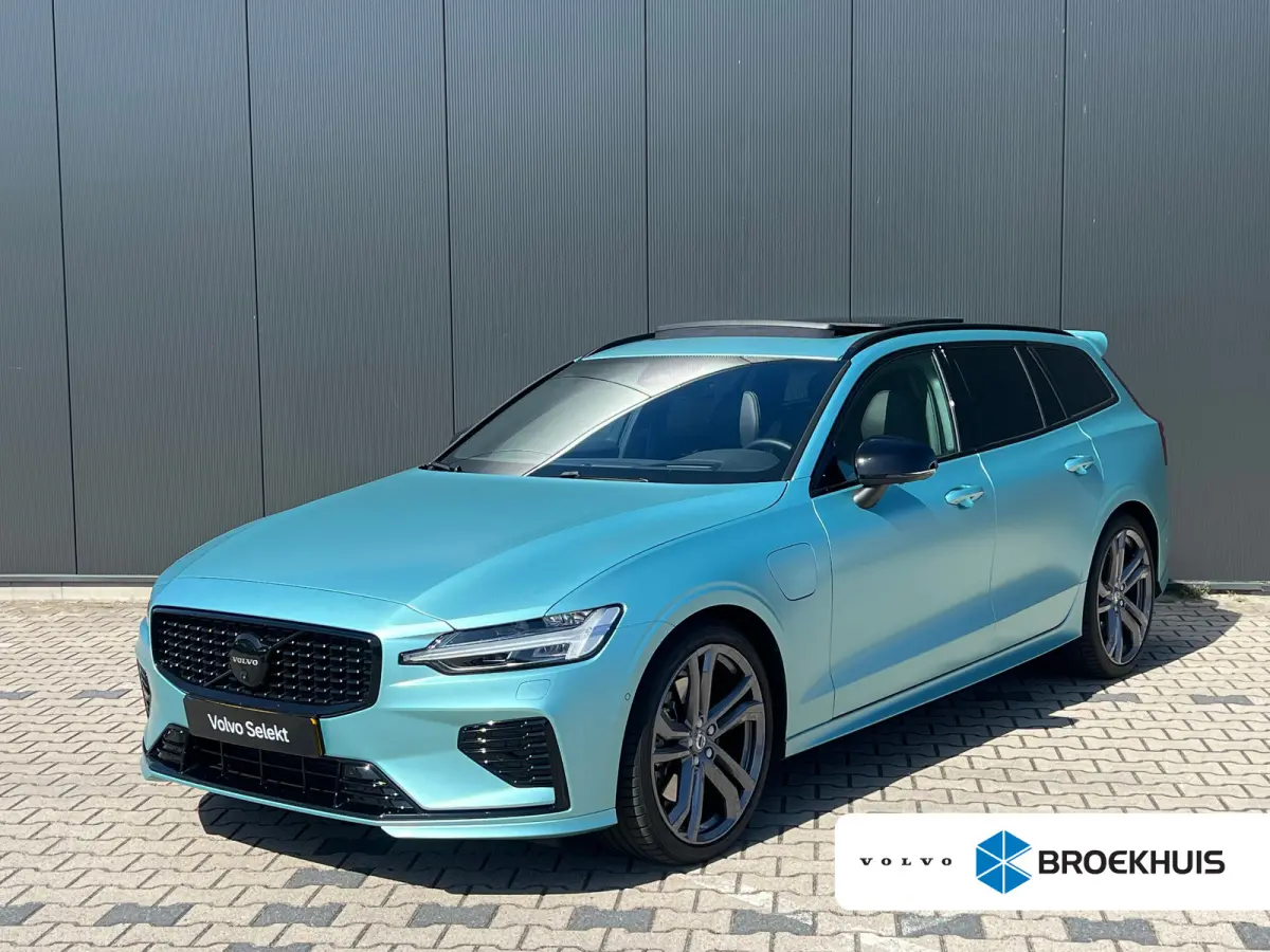 T8 R Recharge AWD Ultra Dark | Heico | Flash Green | Polestar Optimalisatie | Panoramadak | 20 inch | Stylingskit |