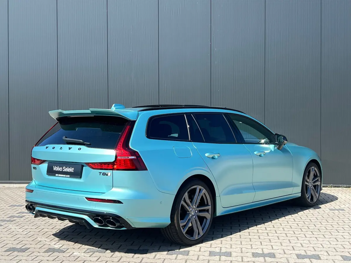 T8 R Recharge AWD Ultra Dark | Heico | Flash Green | Polestar Optimalisatie | Panoramadak | 20 inch | Stylingskit |