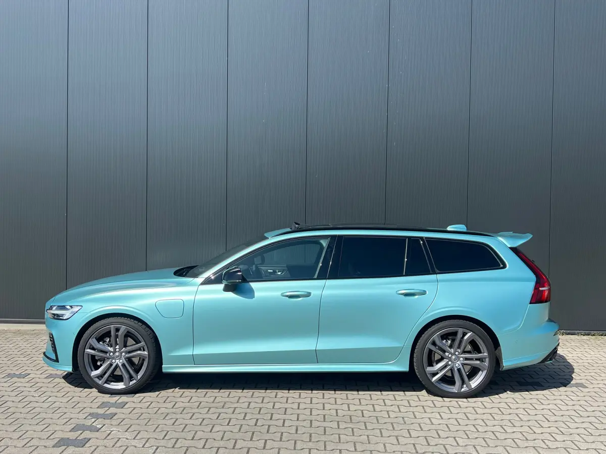 T8 R Recharge AWD Ultra Dark | Heico | Flash Green | Polestar Optimalisatie | Panoramadak | 20 inch | Stylingskit |