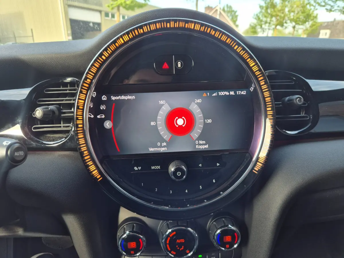 Camden Edition CarPlay Black Panel Navi 2e Eig NAP NL Zwart DAK & Lm velgen