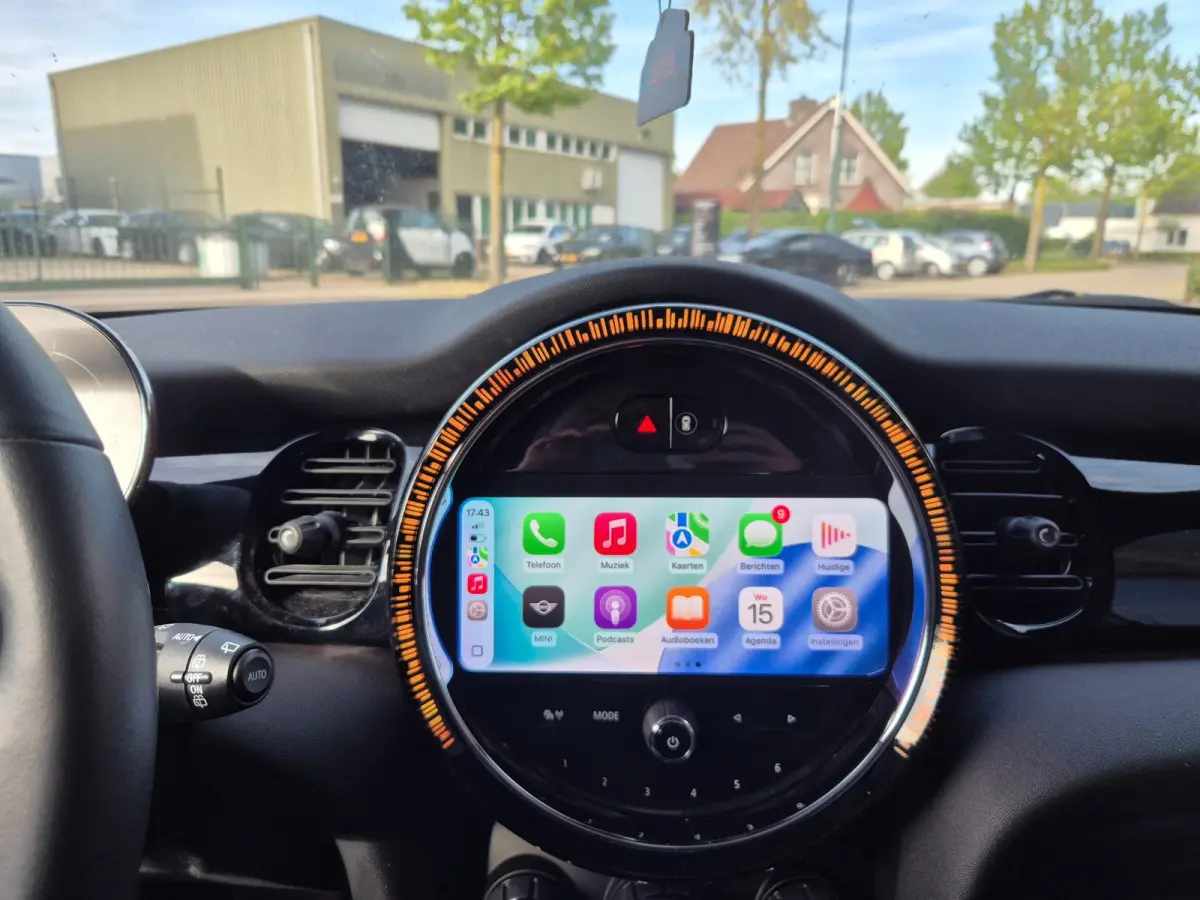 Camden Edition CarPlay Black Panel Navi 2e Eig NAP NL Zwart DAK & Lm velgen
