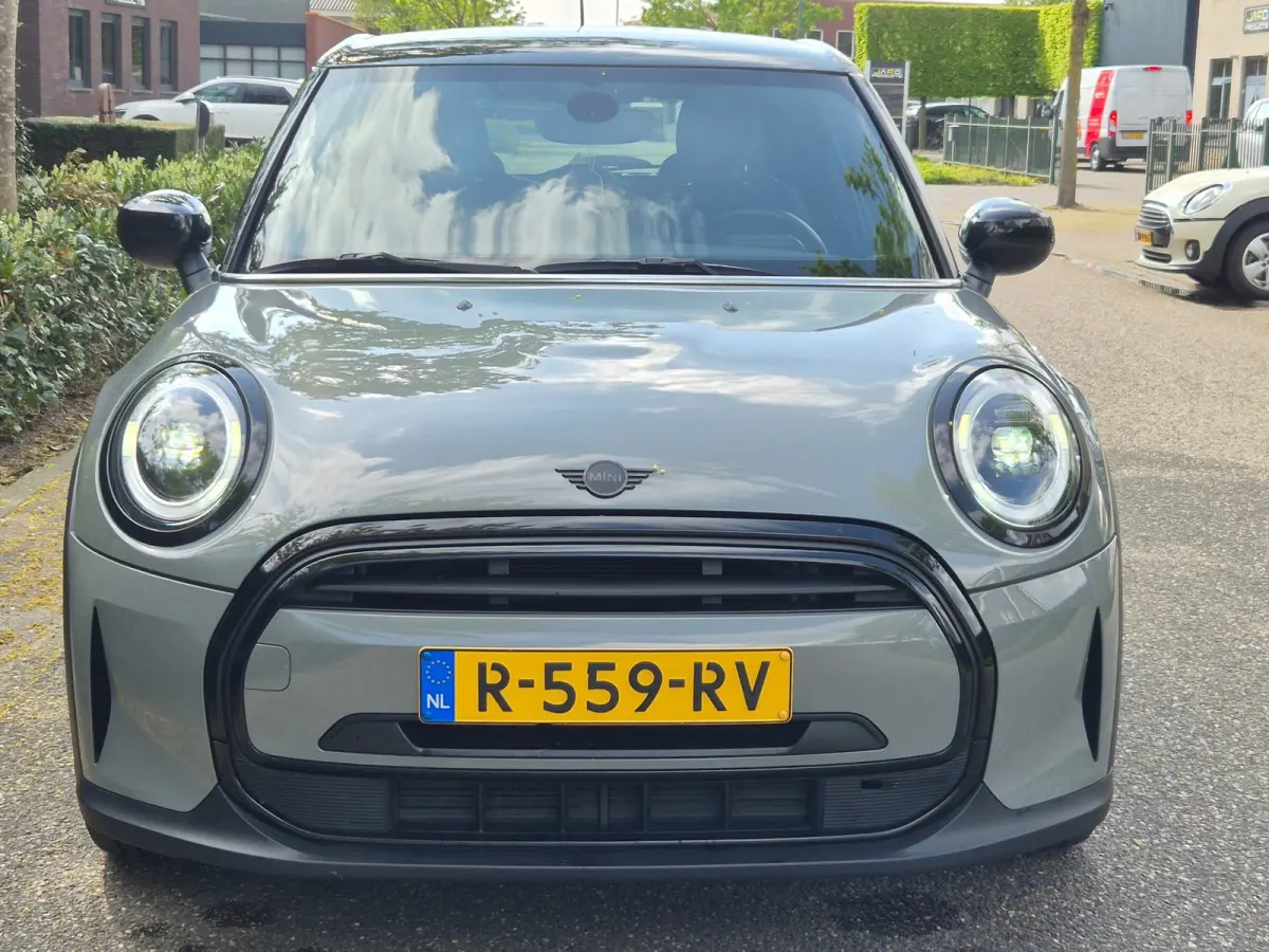 Camden Edition CarPlay Black Panel Navi 2e Eig NAP NL Zwart DAK & Lm velgen