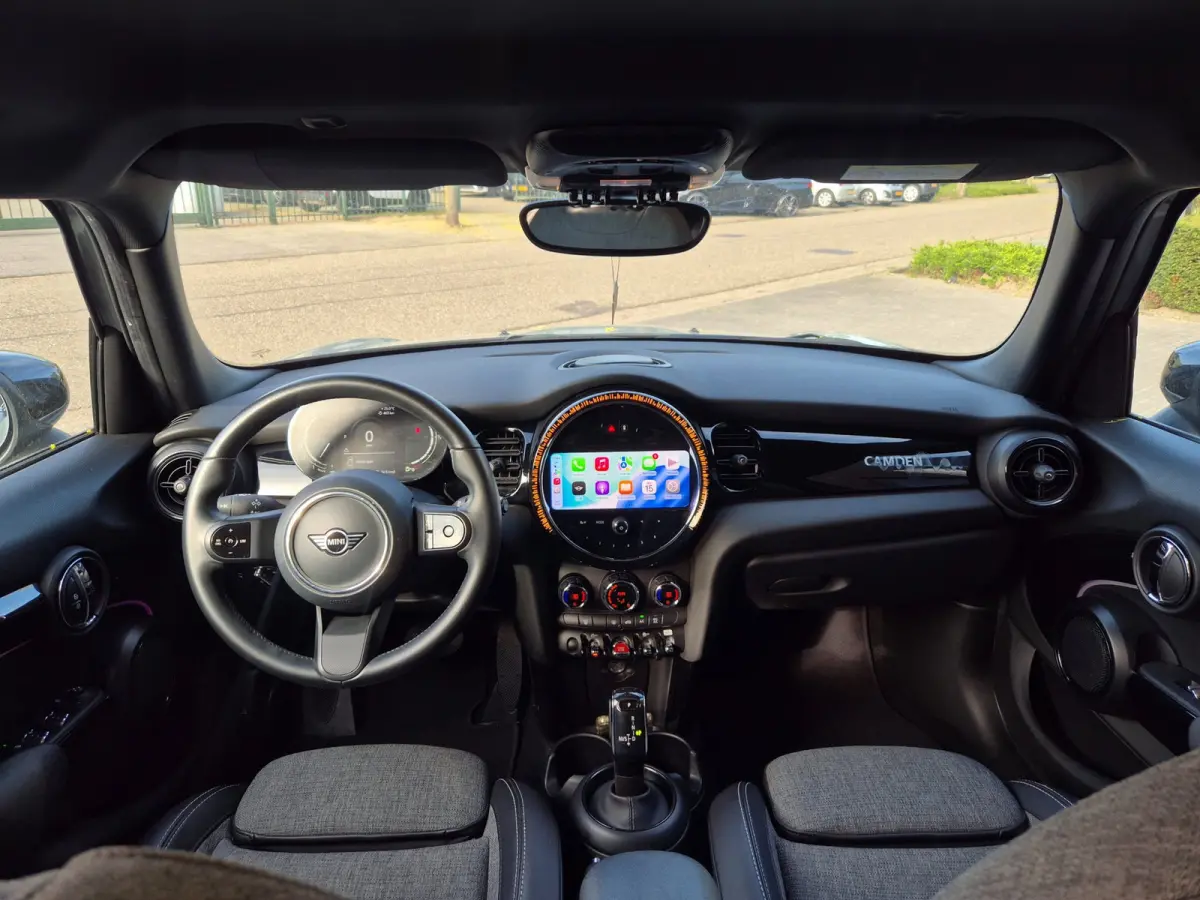 Camden Edition CarPlay Black Panel Navi 2e Eig NAP NL Zwart DAK & Lm velgen