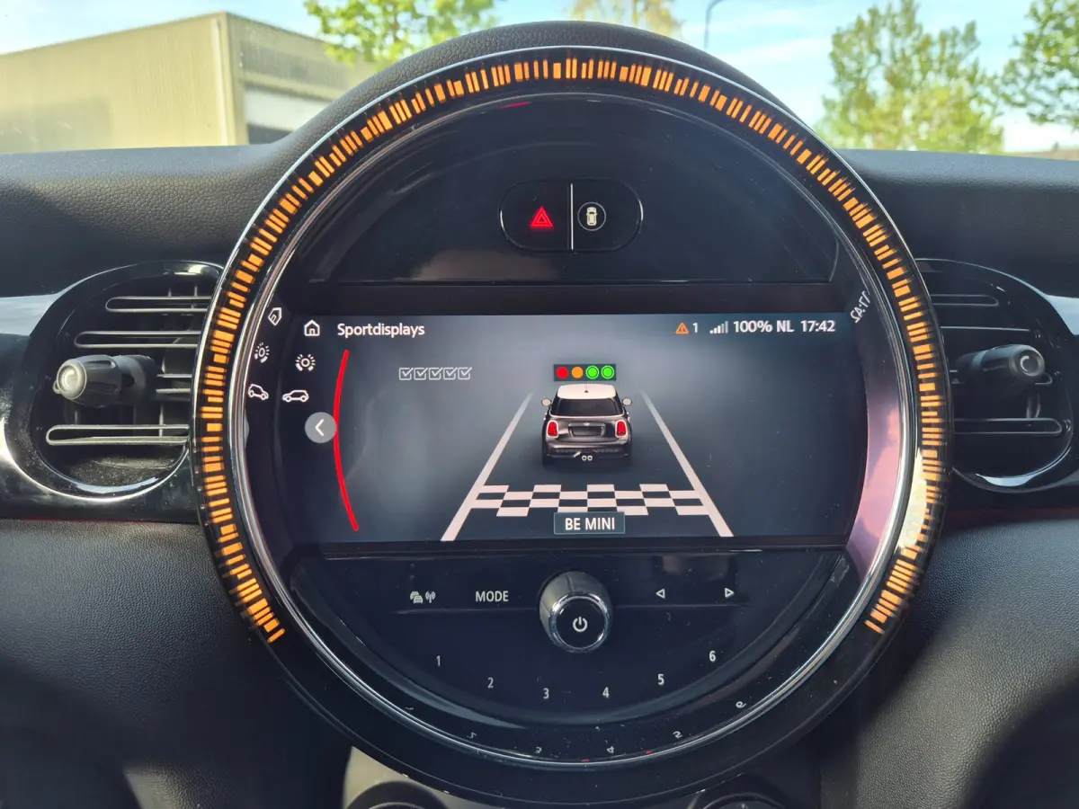 Camden Edition CarPlay Black Panel Navi 2e Eig NAP NL Zwart DAK & Lm velgen