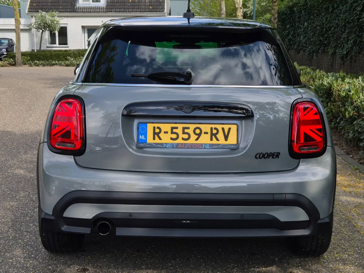 Camden Edition CarPlay Black Panel Navi 2e Eig NAP NL Zwart DAK & Lm velgen