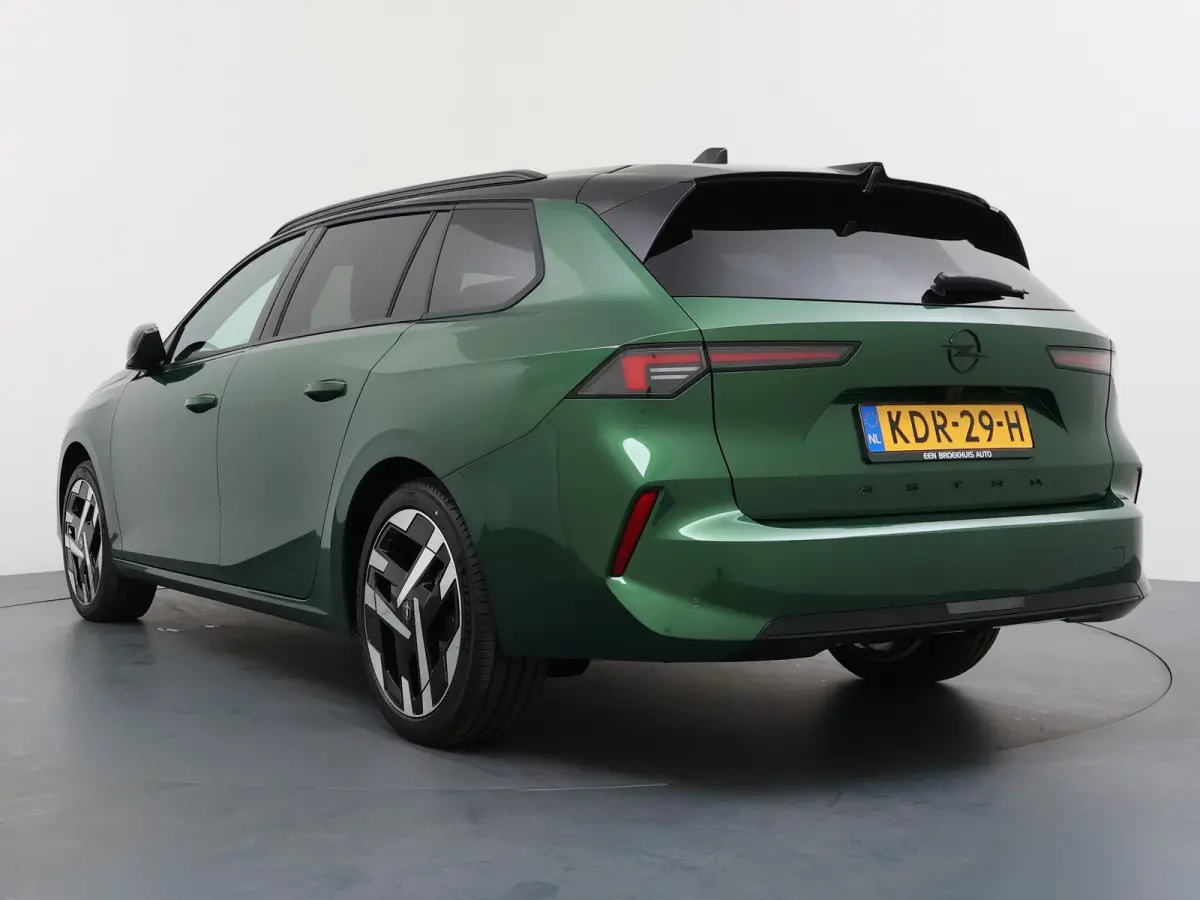 Ultimate 58 kWh | DEMO | 11 kW Boordlader | Achteruitrijcamera 180° | Adaptive Cruise control